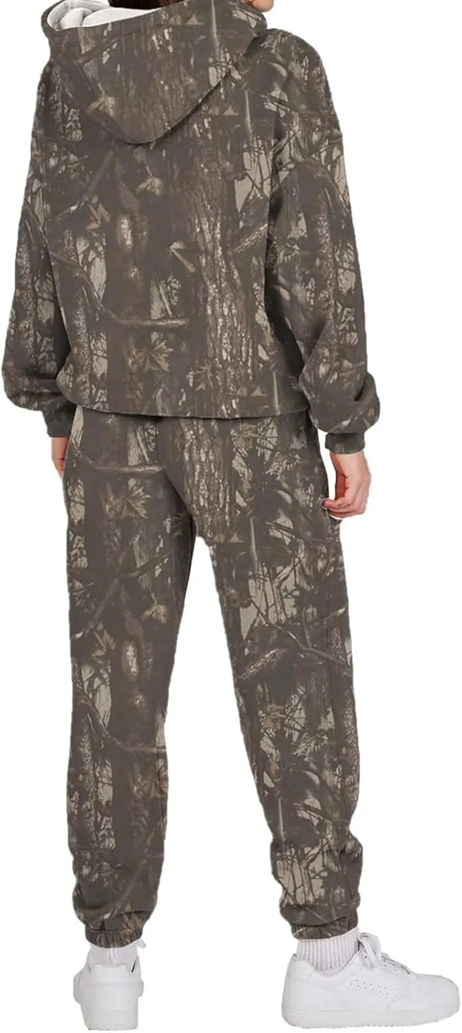 Camo Sweatsuits for Women - 2 Piece Set with Oversized Maple Leaf Print Hooded Sweatshirt & Baggy Camo Sweatpants