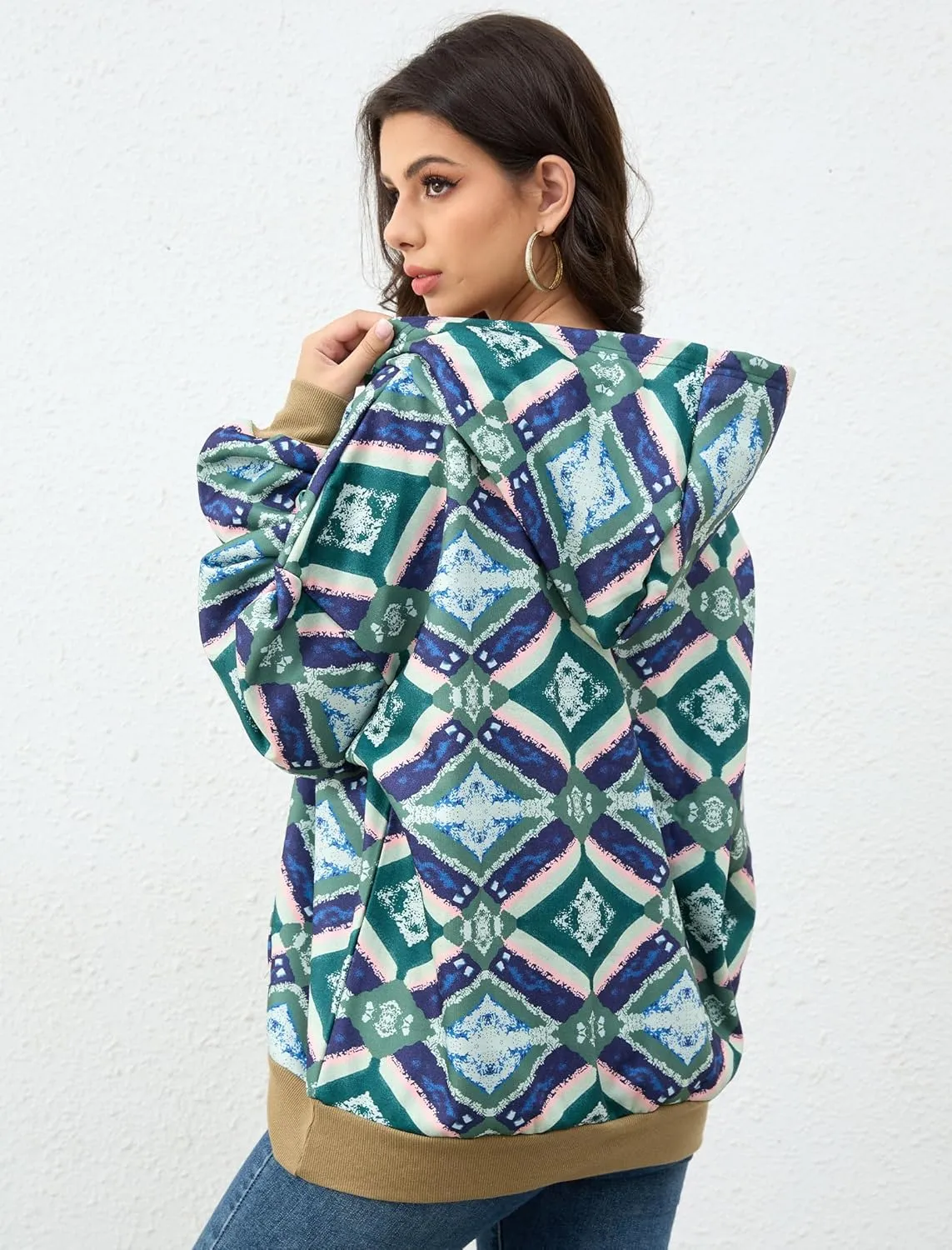 Womens Camo Hoodies Print Oversized Hooded Sweatshirts Pullover Trendy Loose Fit Long Sleeve with Pocket Casual