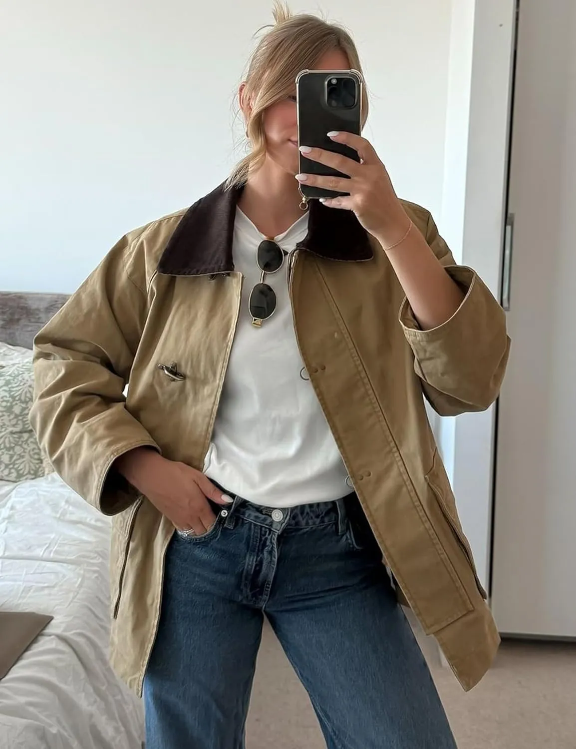 Yimoon Lightweight Jacket for Women Oversized Corduroy Lapel Collar Button Down Casual Jackets Outwear